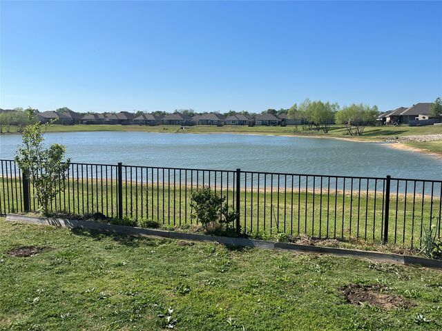 3920 S Fork Ranch Road, Waco, TX 76705