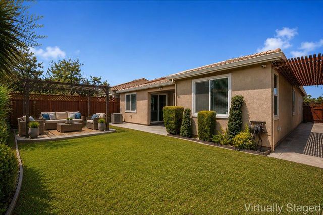 160 San Lorenzo Drive, Hollister, CA 95023