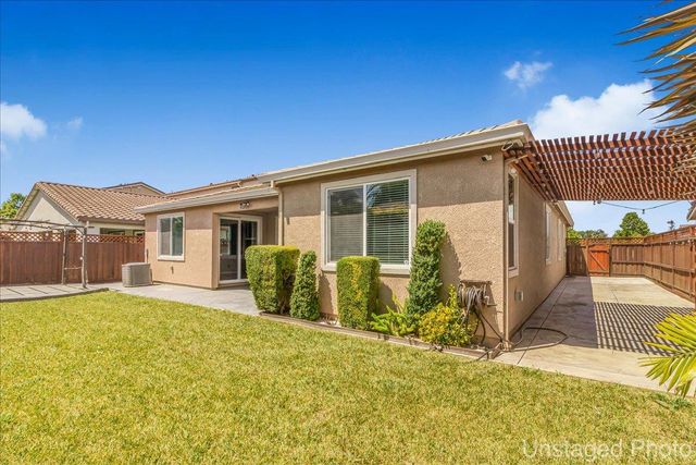 160 San Lorenzo Drive, Hollister, CA 95023