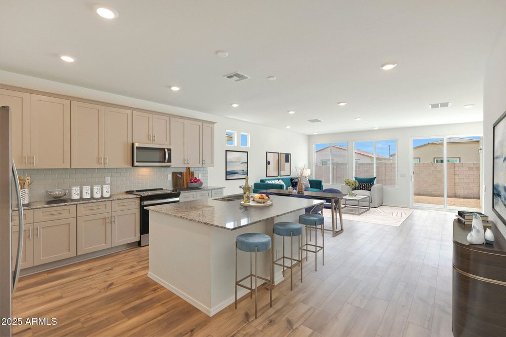 18053 W CALLE LEJOS Road, Surprise, AZ 85387