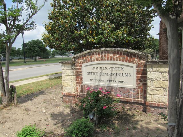 2251 Double Creek DR 201, Round Rock, TX 78664