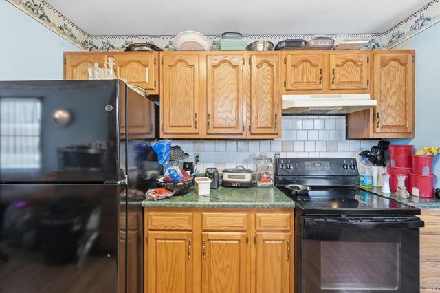 821 Frederick Street, Huntington, IN 46750