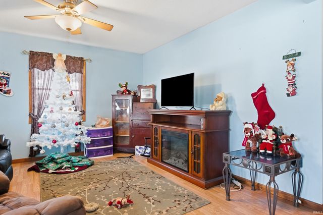 821 Frederick Street, Huntington, IN 46750