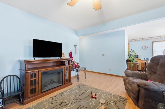 821 Frederick Street, Huntington, IN 46750