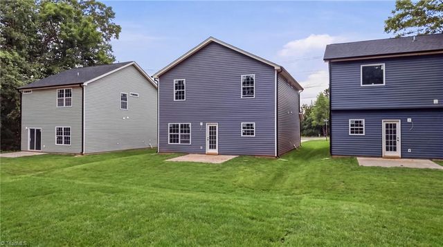 458 Sanford Avenue, Mocksville, NC 27028