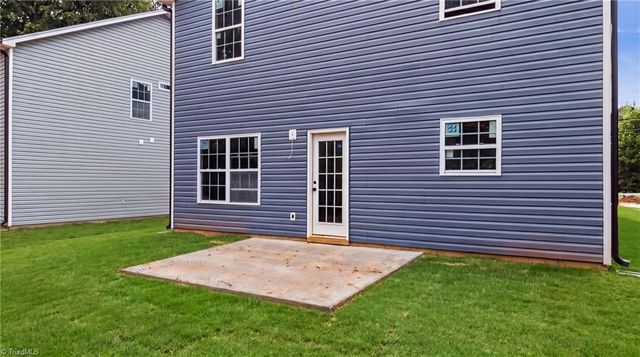 458 Sanford Avenue, Mocksville, NC 27028