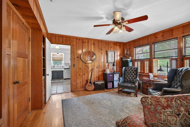 4827 Gilbert Drive, Shreveport, LA 71106