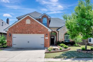 5940 Tuleys Creek Drive, Fort Worth, TX 76137