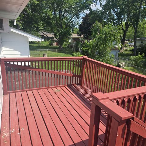 9383 Roosevelt Street, Crown Point, IN 46307