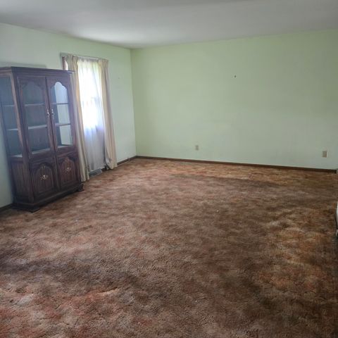 9383 Roosevelt Street, Crown Point, IN 46307