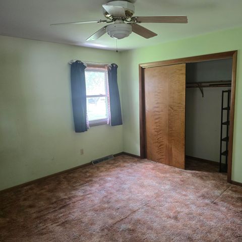 9383 Roosevelt Street, Crown Point, IN 46307