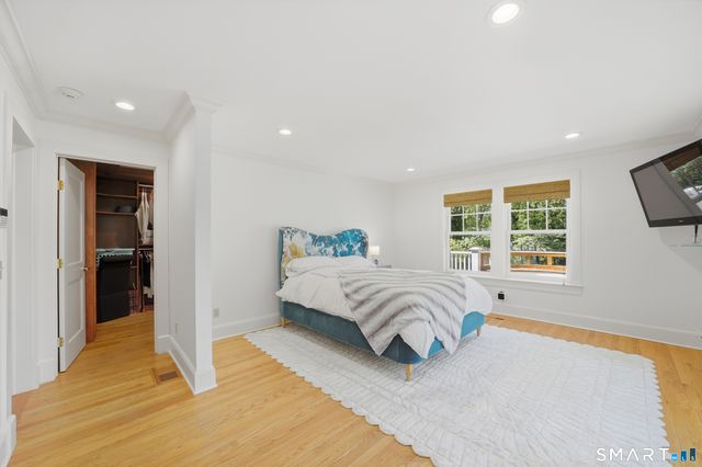 21 Nearwater Lane, Darien, CT 06820