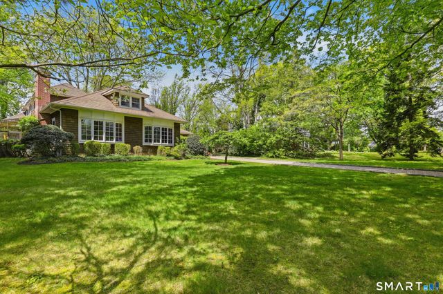21 Nearwater Lane, Darien, CT 06820