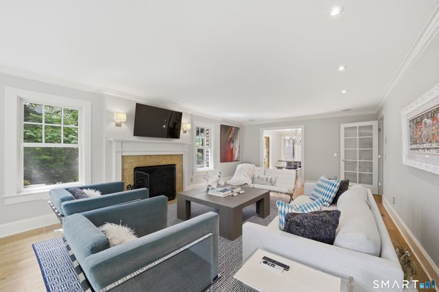 21 Nearwater Lane, Darien, CT 06820