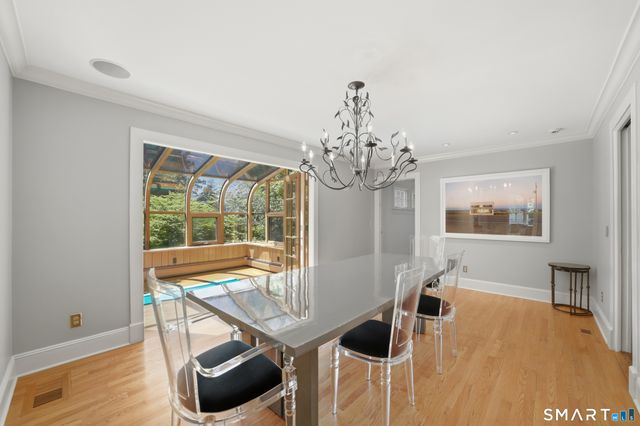 21 Nearwater Lane, Darien, CT 06820