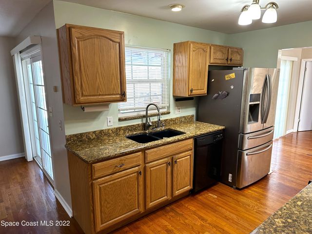 1660 Neptune Drive, Merritt Island, FL 32952