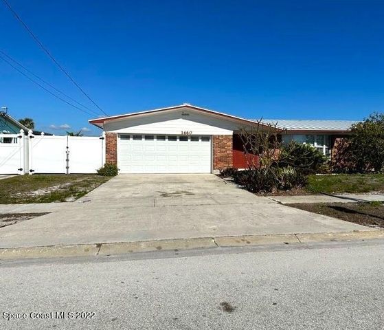 1660 Neptune Drive, Merritt Island, FL 32952