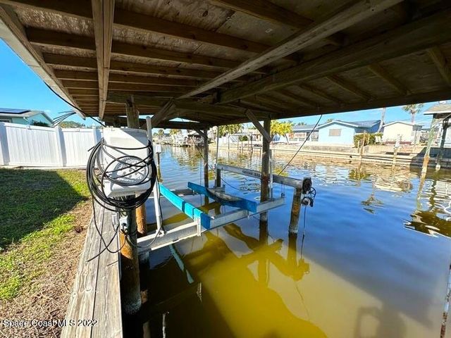 1660 Neptune Drive, Merritt Island, FL 32952