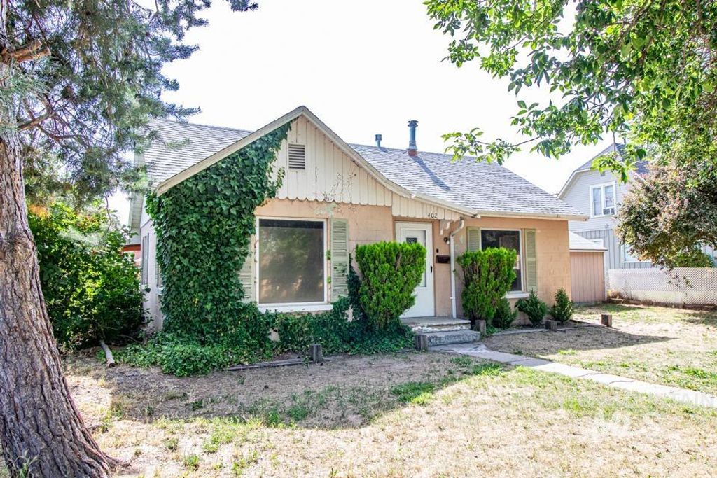 402 S Hayes, Emmett, ID 83617