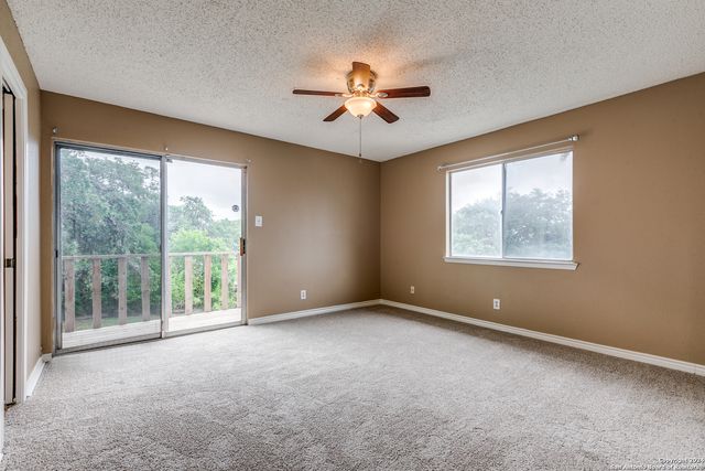 8503 RIDGE STONE ST, San Antonio, TX 78251