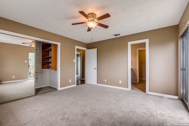 8503 RIDGE STONE ST, San Antonio, TX 78251