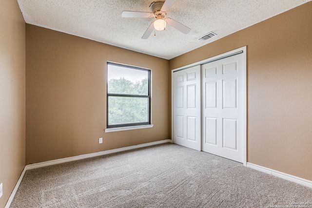 8503 RIDGE STONE ST, San Antonio, TX 78251