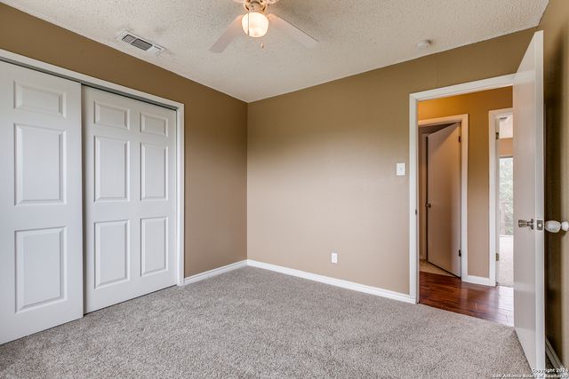 8503 RIDGE STONE ST, San Antonio, TX 78251