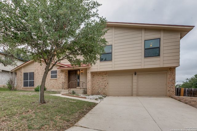8503 RIDGE STONE ST, San Antonio, TX 78251