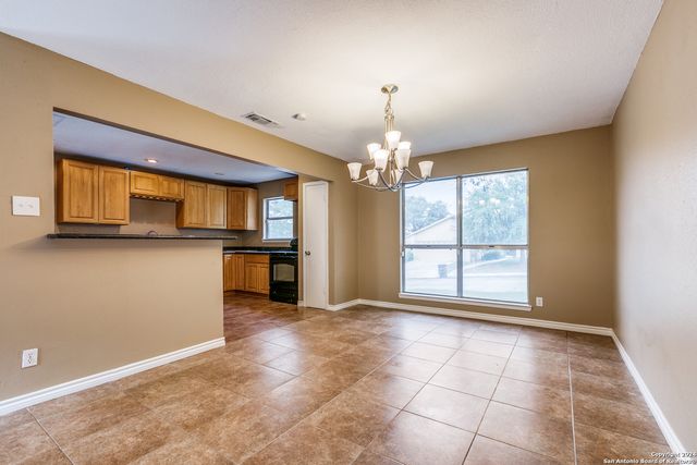 8503 RIDGE STONE ST, San Antonio, TX 78251