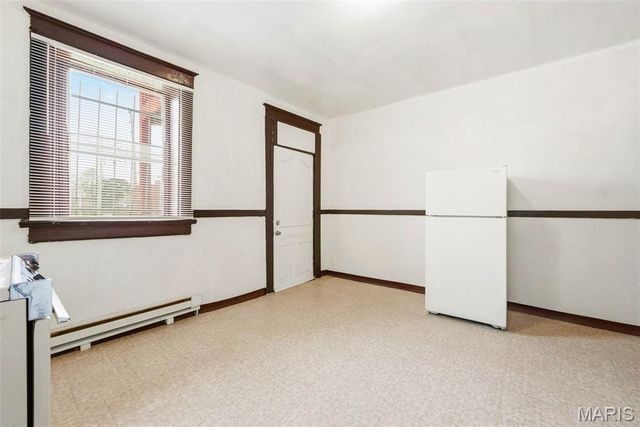 4200 College Avenue, St Louis, MO 63107