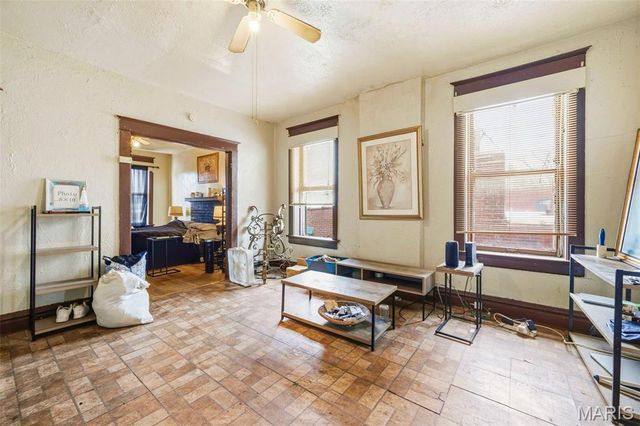 4200 College Avenue, St Louis, MO 63107