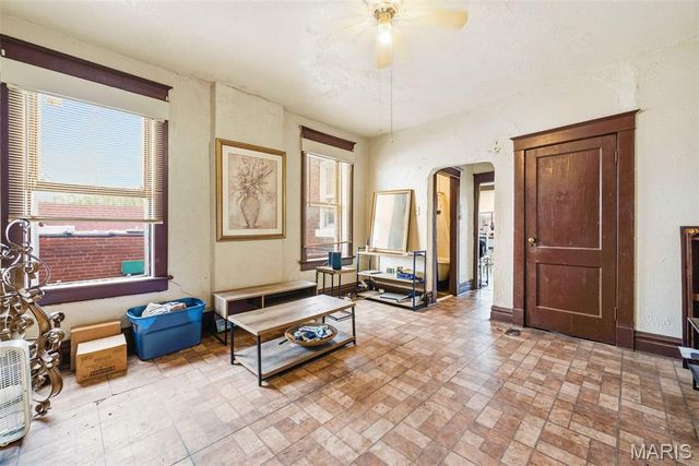 4200 College Avenue, St Louis, MO 63107