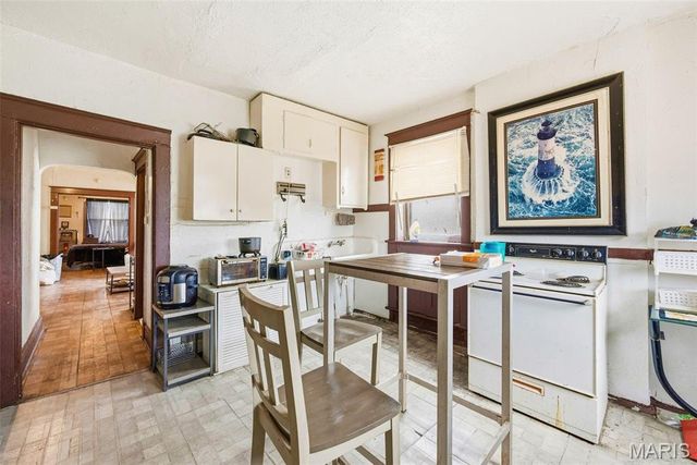 4200 College Avenue, St Louis, MO 63107