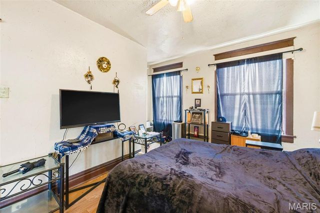 4200 College Avenue, St Louis, MO 63107