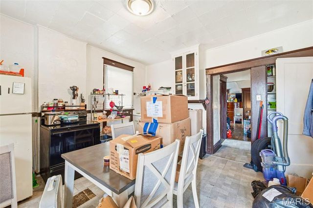 4200 College Avenue, St Louis, MO 63107