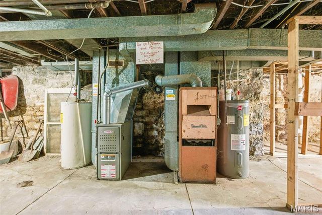 4200 College Avenue, St Louis, MO 63107