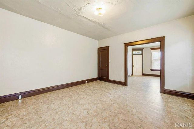 4200 College Avenue, St Louis, MO 63107