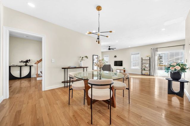 8 Nightview Pl, Millbury, MA 01527