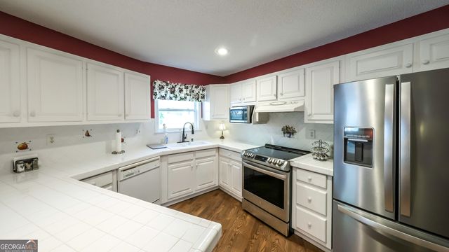 396 Pam Street, Wedowee, AL 36278
