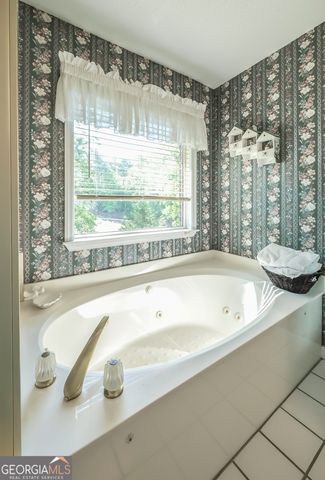 396 Pam Street, Wedowee, AL 36278