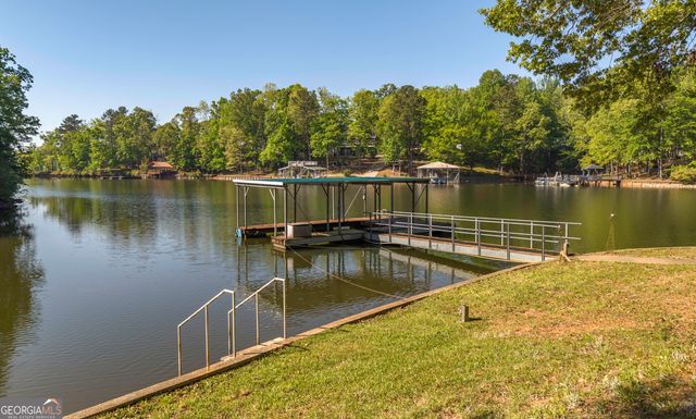 396 Pam Street, Wedowee, AL 36278