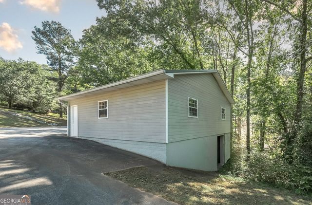 396 Pam Street, Wedowee, AL 36278