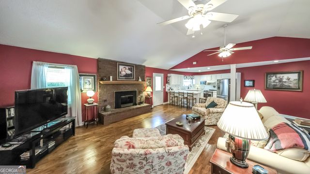 396 Pam Street, Wedowee, AL 36278