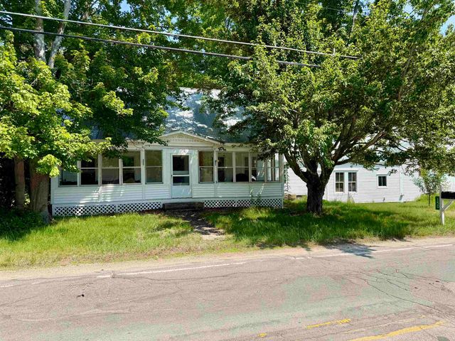 150 School Street, Effingham, NH 03882