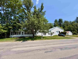150 School Street, Effingham, NH 03882