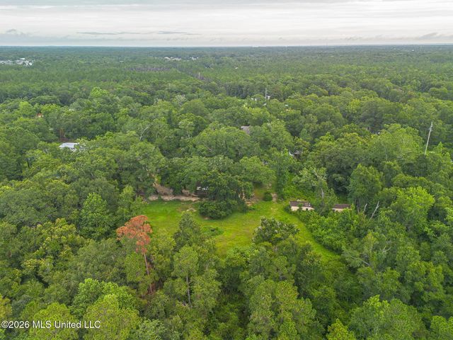 11043 Honey Dew Lane, Gulfport, MS 39503