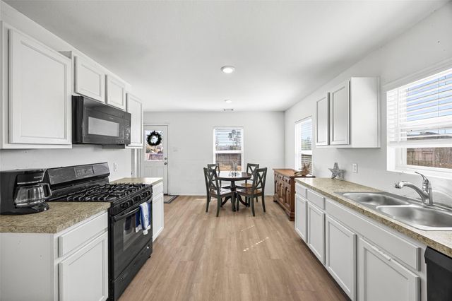 5976 Rimini Landing Lane, Porter, TX 77365