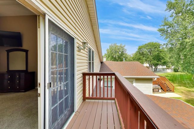 7309 Seminole Court, Darien, IL 60561