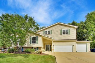 7309 Seminole Court, Darien, IL 60561