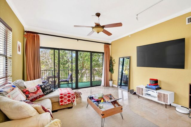 1610 Presidential Way 309, West Palm Beach, FL 33401